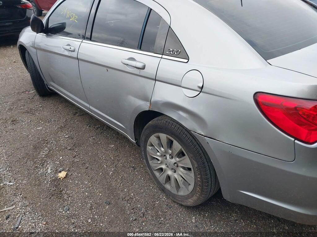 1C3CCBAB5DN686422 2013 CHRYSLER 200 photo no. 6