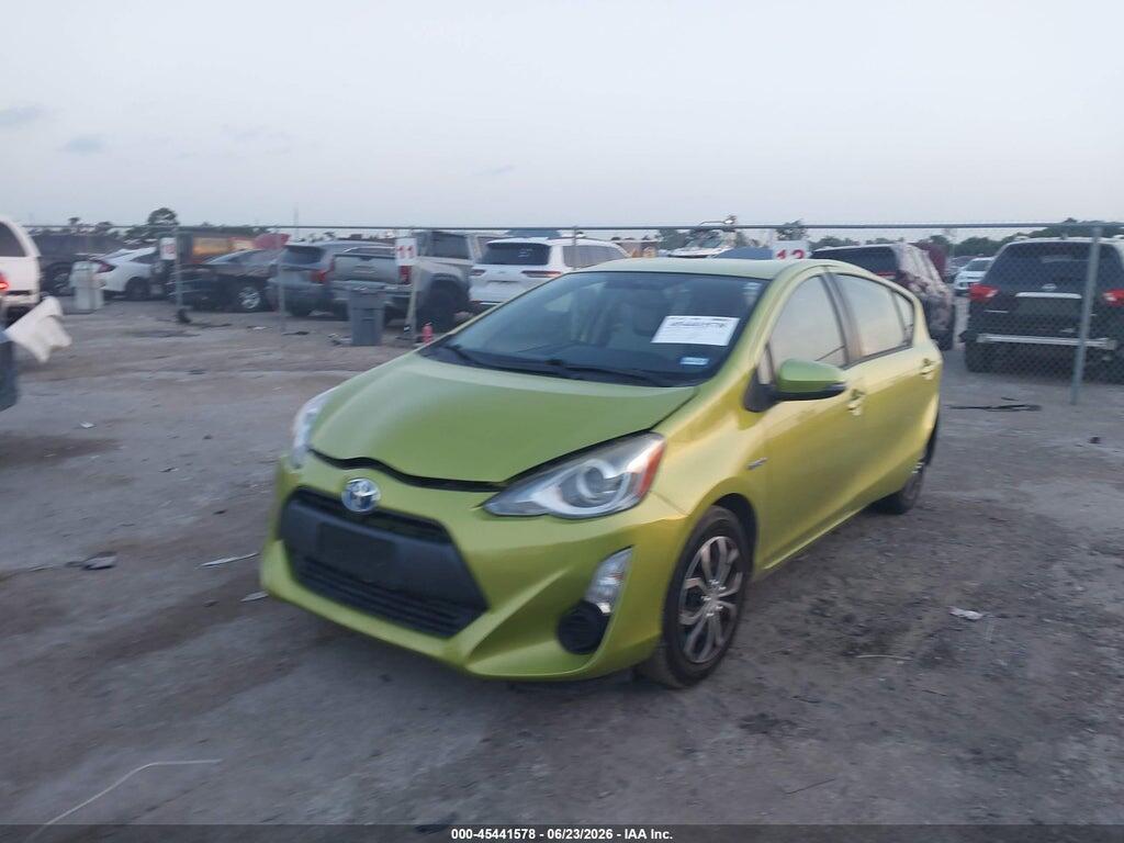 JTDKDTB35F1096913 2015 TOYOTA PRIUS C photo no. 2