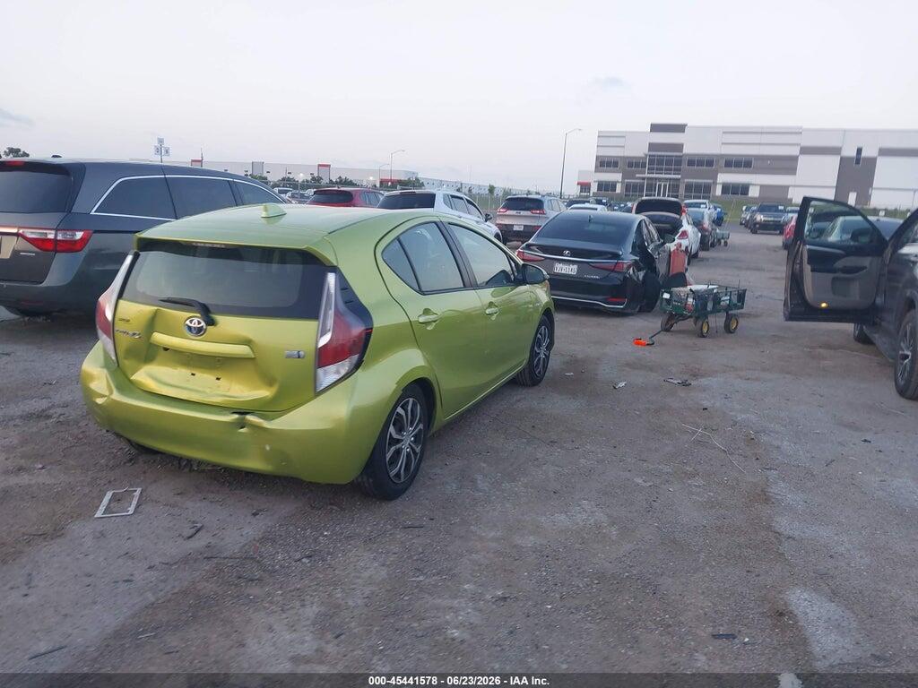 JTDKDTB35F1096913 2015 TOYOTA PRIUS C photo no. 4