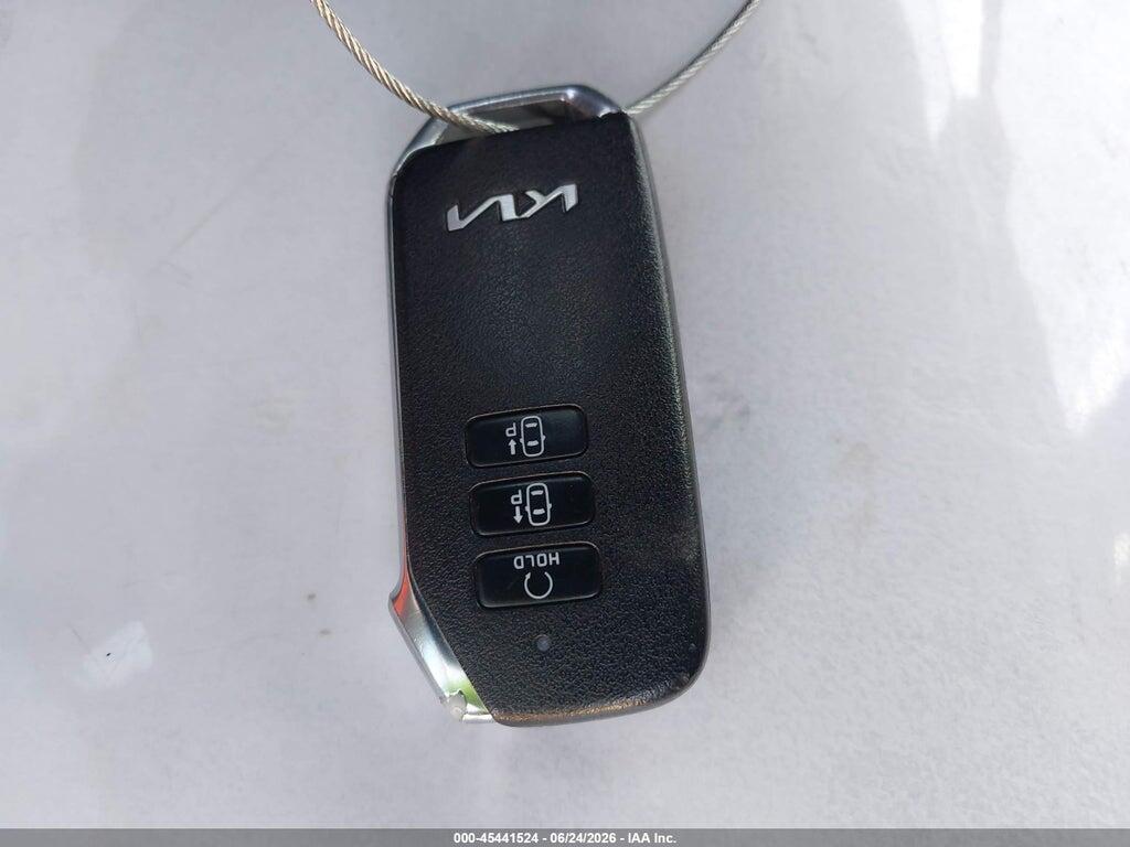 KNDC4DLC3P5097738 2023 KIA EV6 photo no. 11