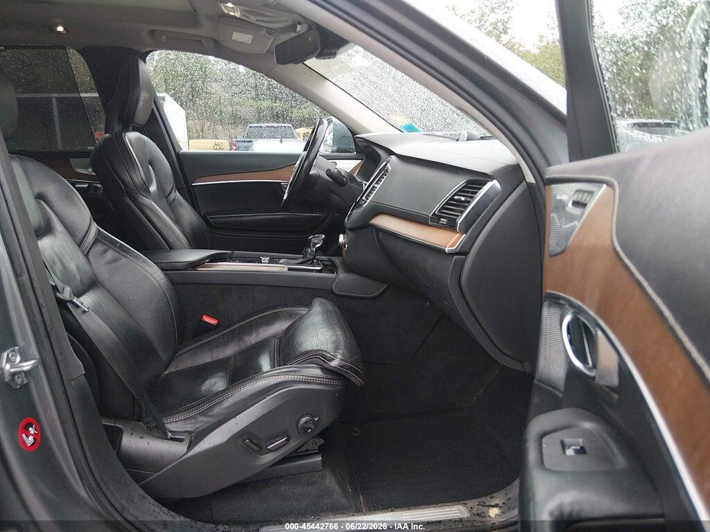 YV4A22PL7J1350020 2018 VOLVO XC90 photo no. 5
