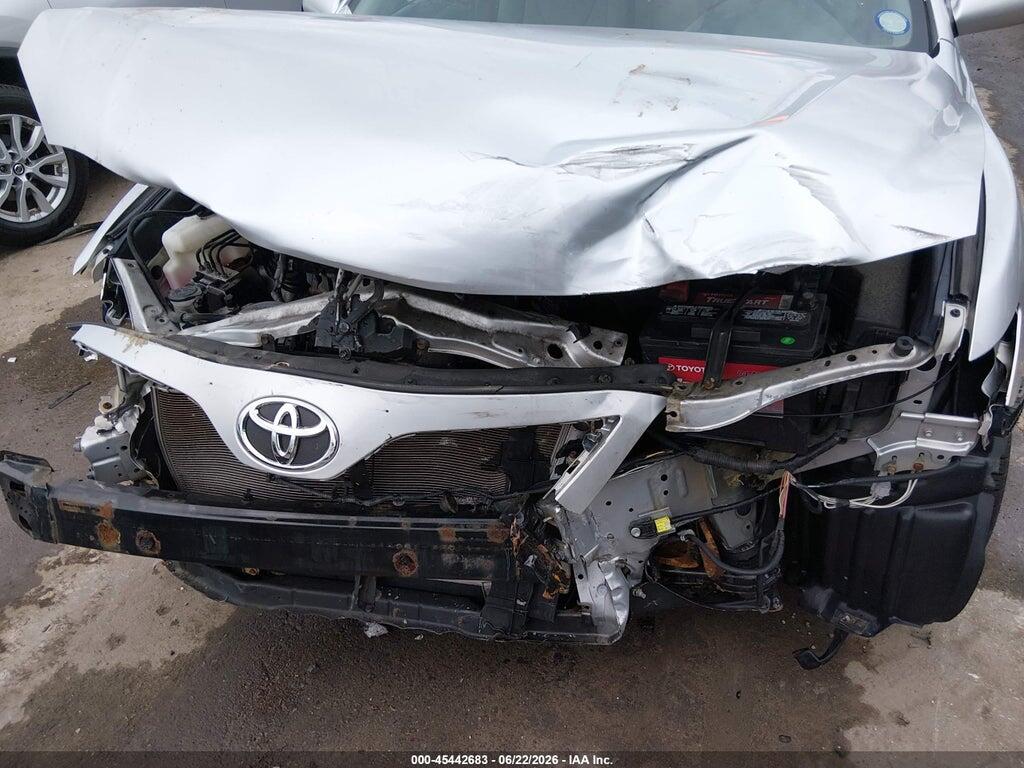4T1BF3EK4BU663503 2011 TOYOTA CAMRY photo no. 6