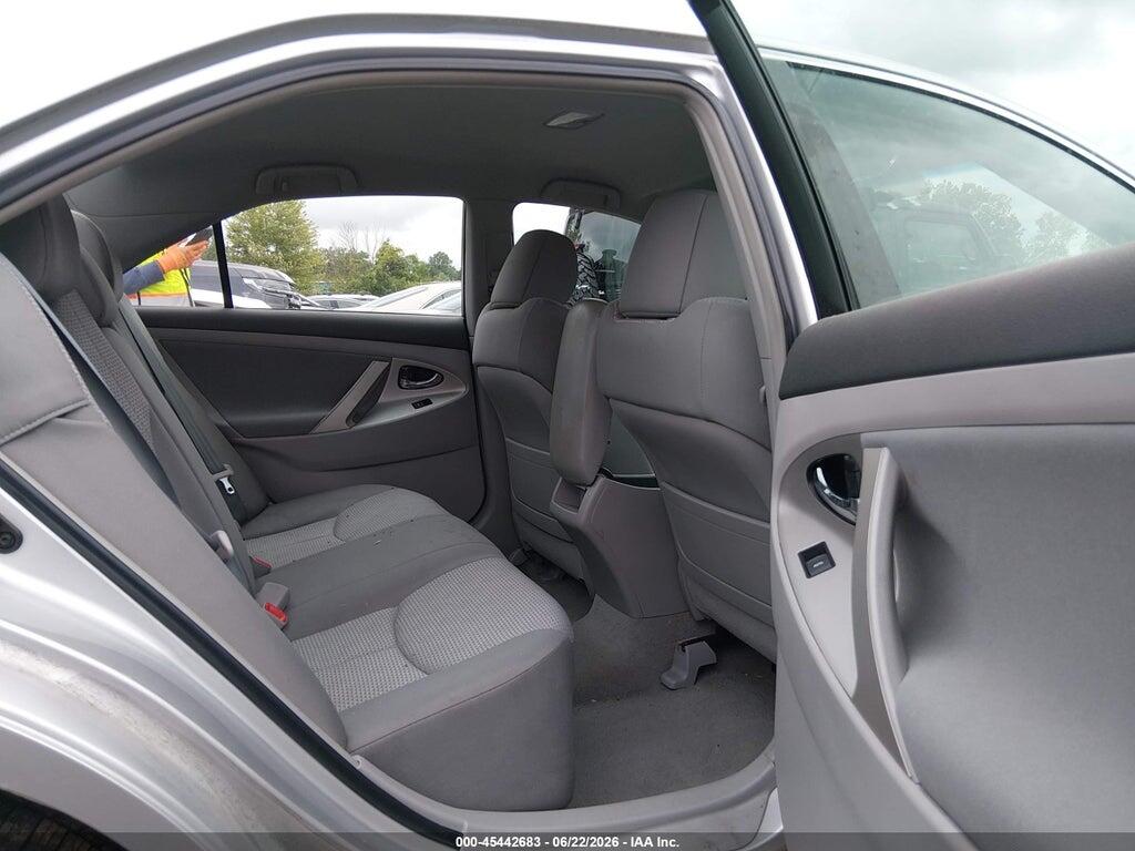4T1BF3EK4BU663503 2011 TOYOTA CAMRY photo no. 8