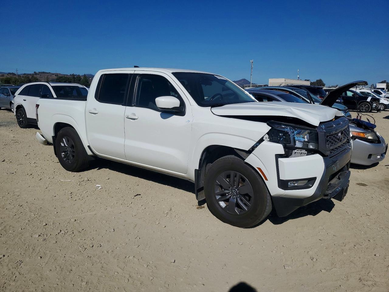 2025 NISSAN FRONTIER SV — Фото 4 из 12