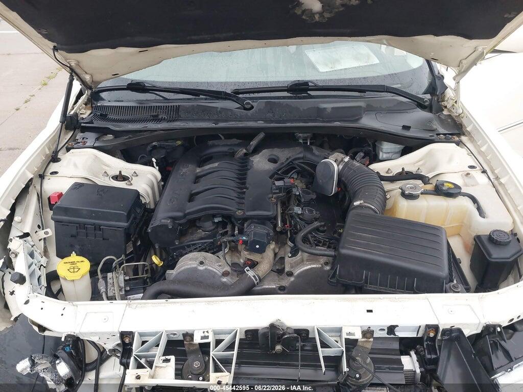 2C3LA53G18H171206 2008 CHRYSLER 300 photo no. 10