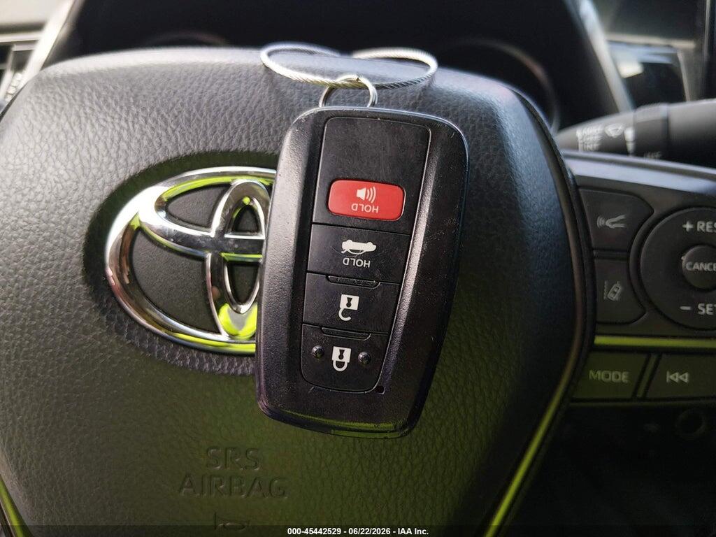 4T1K61BK2NU063818 2022 TOYOTA CAMRY photo no. 11