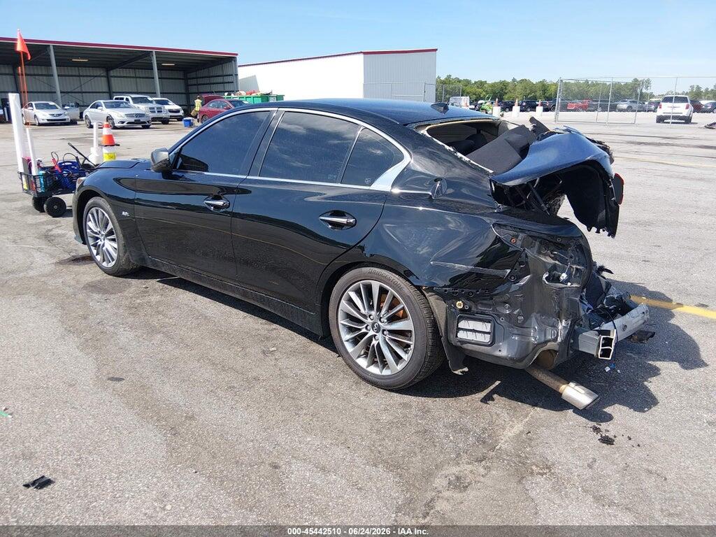 JN1EV7AP1JM365845 2018 INFINITI Q50 photo no. 3