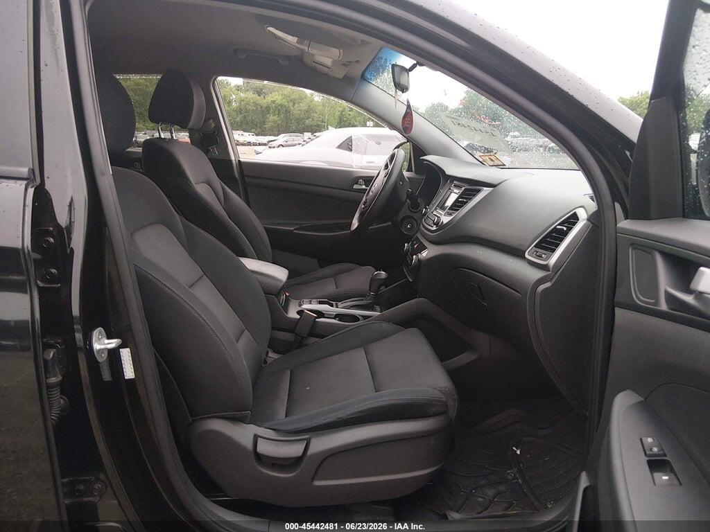 KM8J3CA4XGU074717 2016 HYUNDAI TUCSON photo no. 5