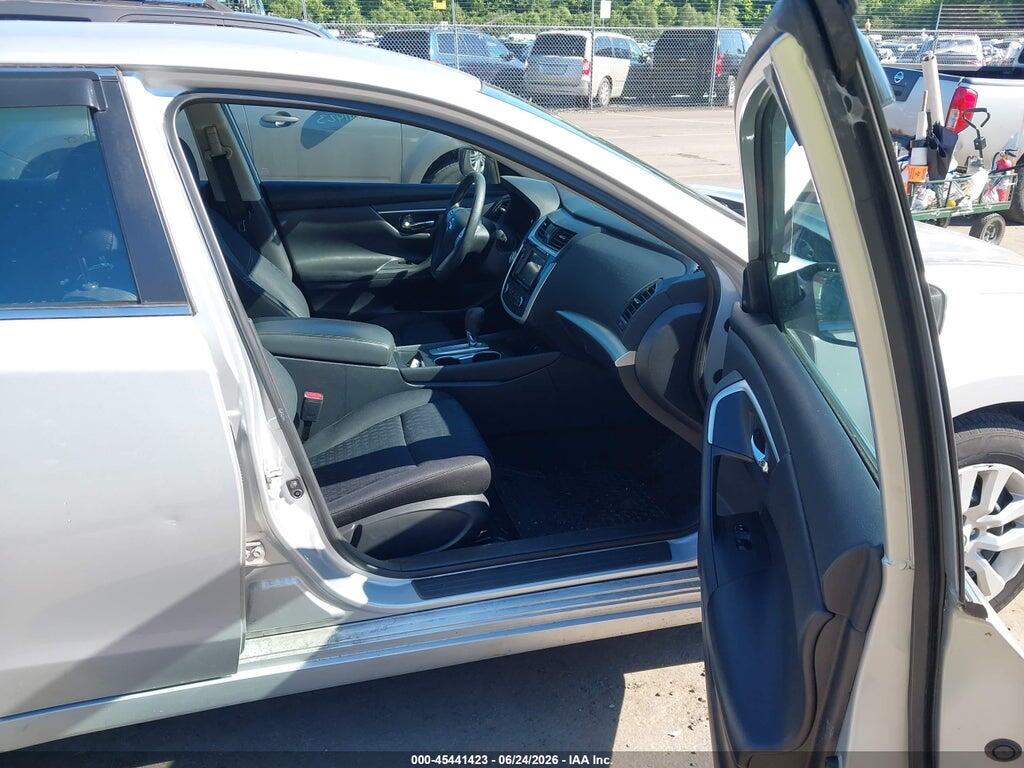 1N4AL3AP8HC274961 2017 NISSAN ALTIMA photo no. 5
