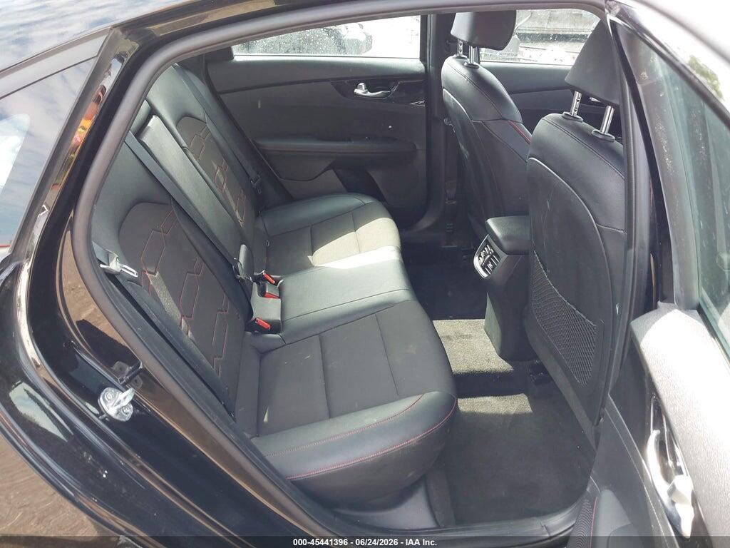3KPF44AC3ME272134 2021 KIA FORTE photo no. 8