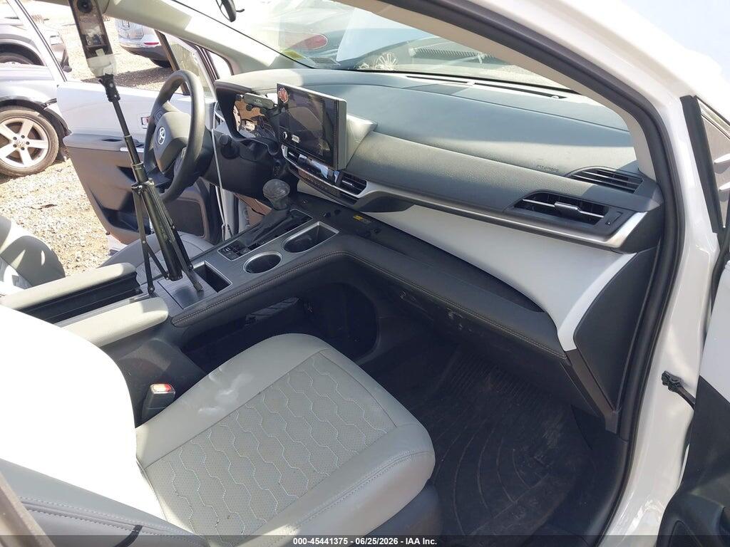 5TDKSKFC6SS220467 2025 TOYOTA SIENNA photo no. 5