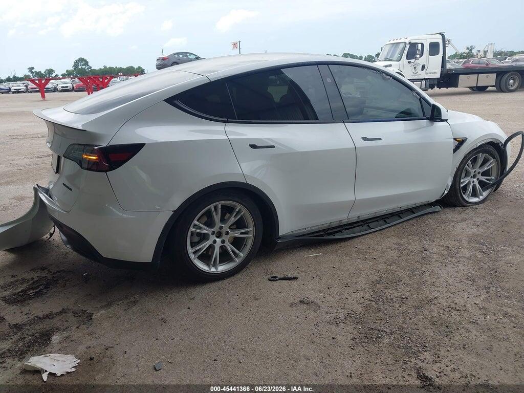 7SAYGDED7RF055032 2024 TESLA MODEL Y photo no. 4