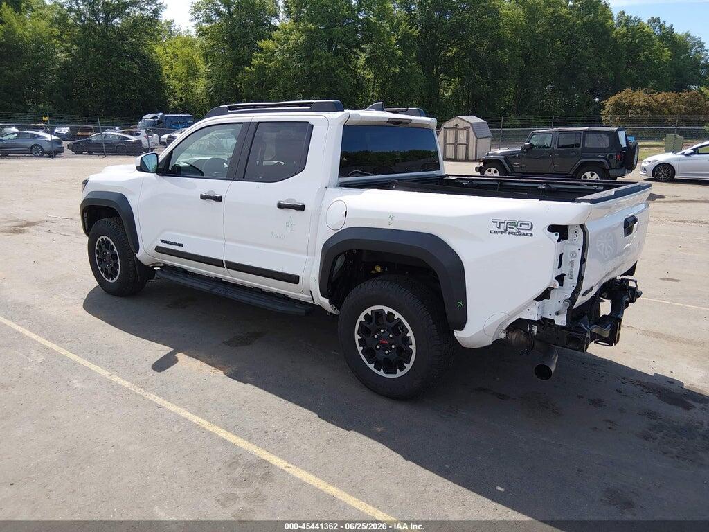 3TMLB5JN5RM044617 2024 TOYOTA TACOMA photo no. 3