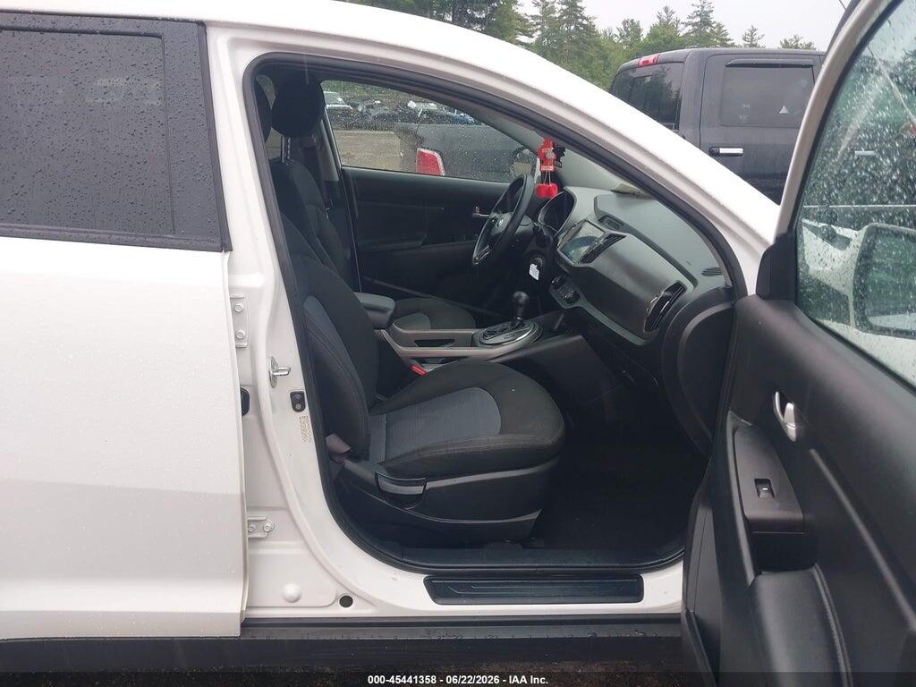 KNDPBCAC0E7606111 2014 KIA SPORTAGE photo no. 5