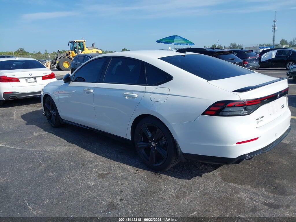 1HGCY2F79SA080712 2025 HONDA ACCORD HYBRID photo no. 3
