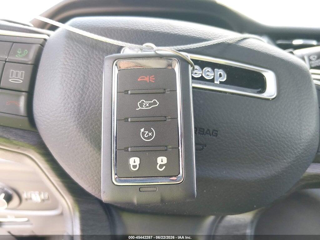 1C4RJGBG0R8615430 2024 JEEP GRAND CHEROKEE photo no. 11