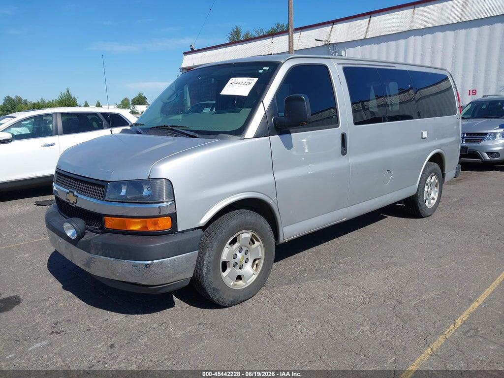 1GNUGCD41A1175906 2010 CHEVROLET EXPRESS 1500 photo no. 2