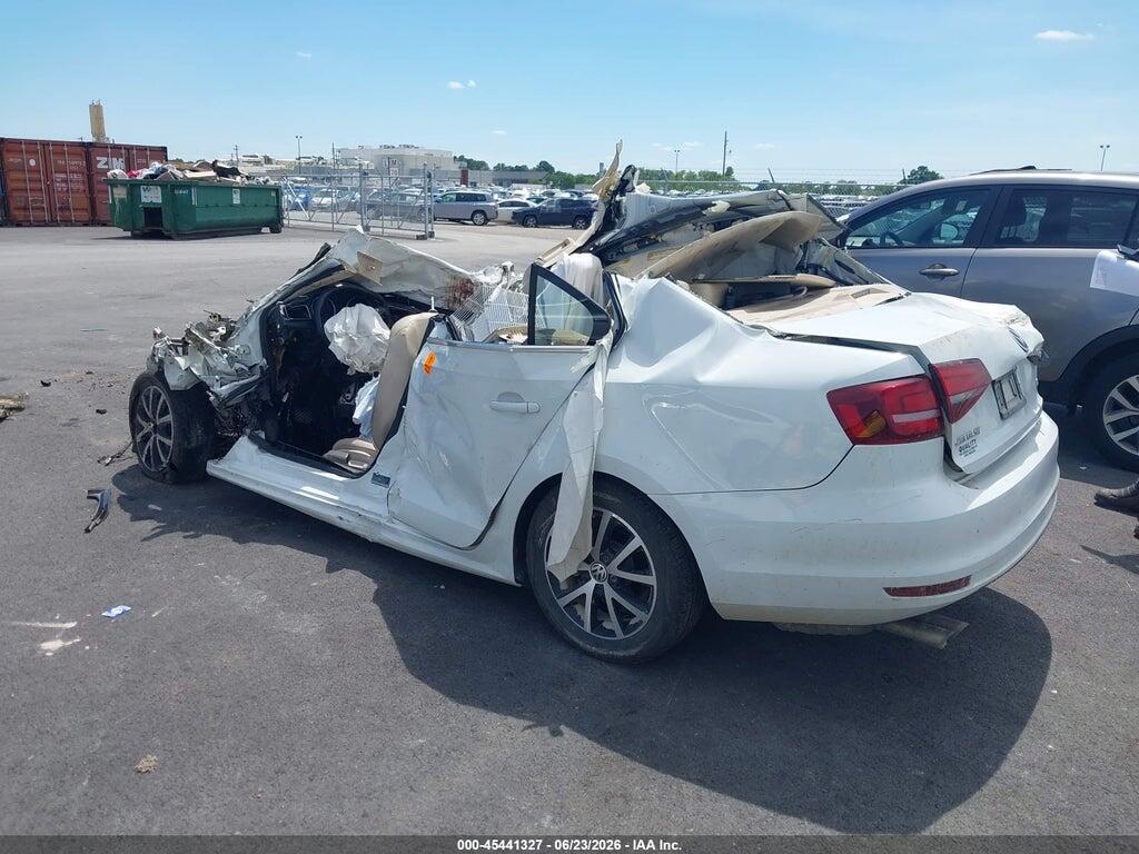 3VWDB7AJ9HM301660 2017 VOLKSWAGEN JETTA photo no. 3