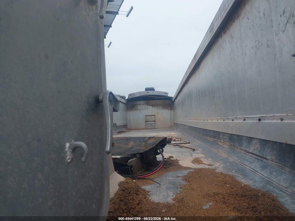 5MADN3928BC020564 2011 MAC TRAILER MFG END DUMP photo no. 7