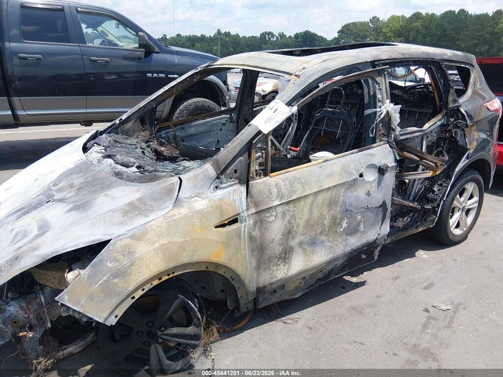 1FMCU9G94FUB82096 2015 FORD ESCAPE photo no. 6
