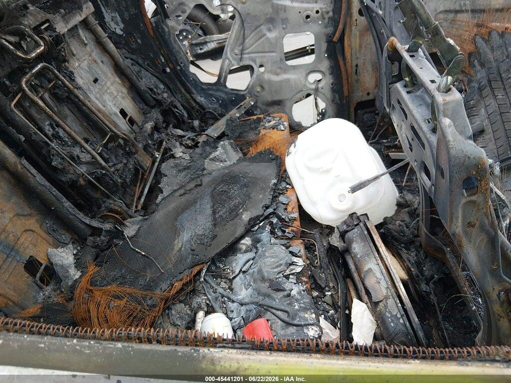 1FMCU9G94FUB82096 2015 FORD ESCAPE photo no. 8