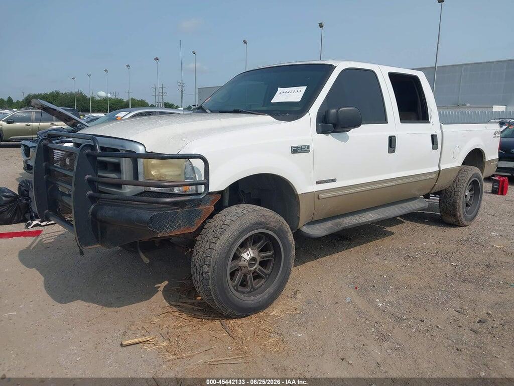 1FTNW21F3YEC45862 2000 FORD F-250 photo no. 2