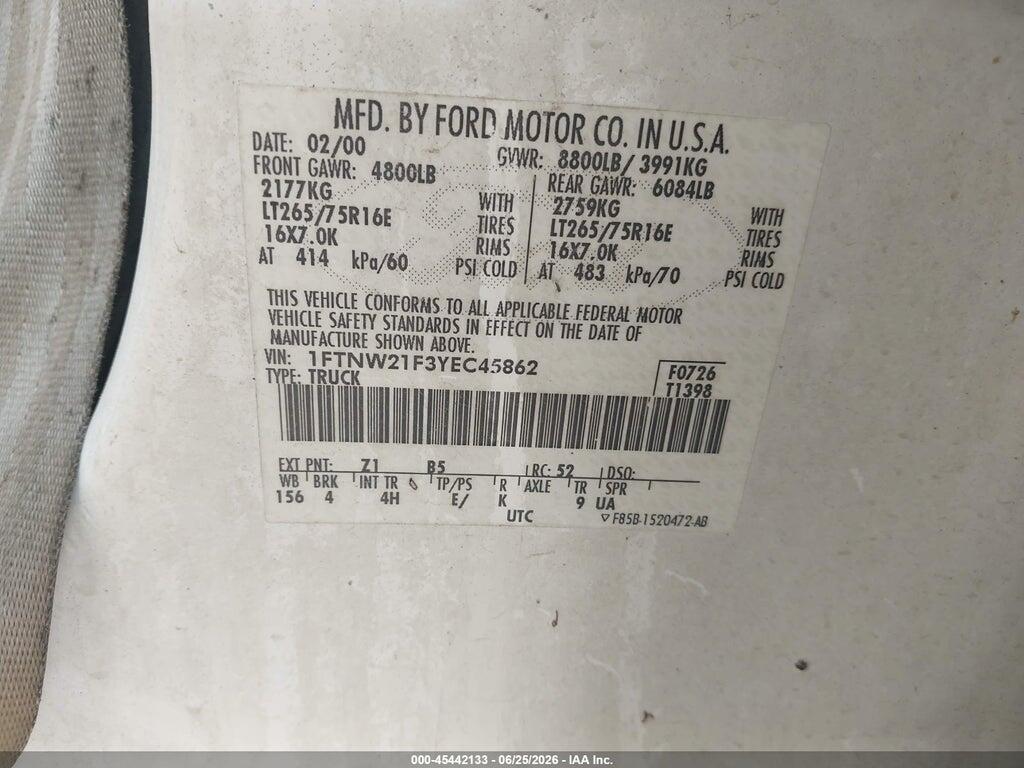1FTNW21F3YEC45862 2000 FORD F-250 photo no. 9