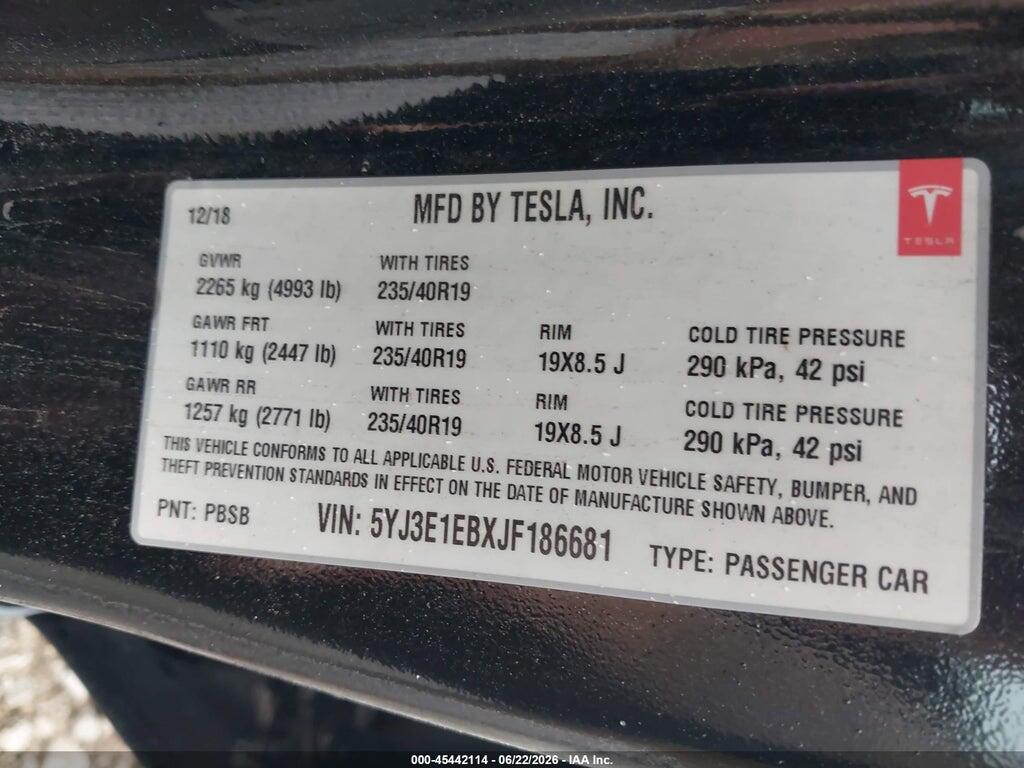 5YJ3E1EBXJF186681 2018 TESLA MODEL 3 photo no. 9
