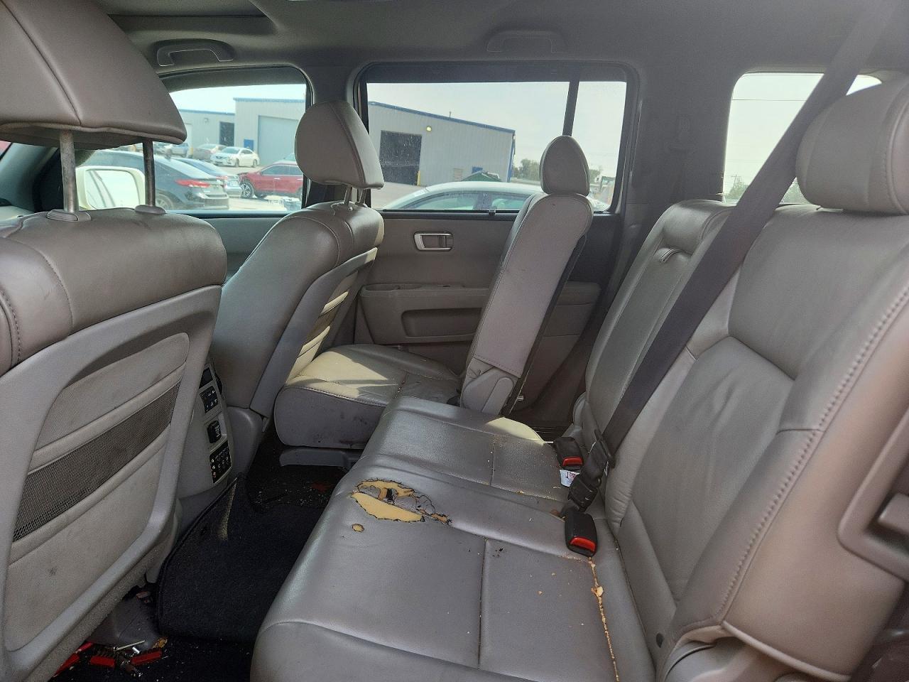 2011 HONDA PILOT TOURING — Фото 11 из 13