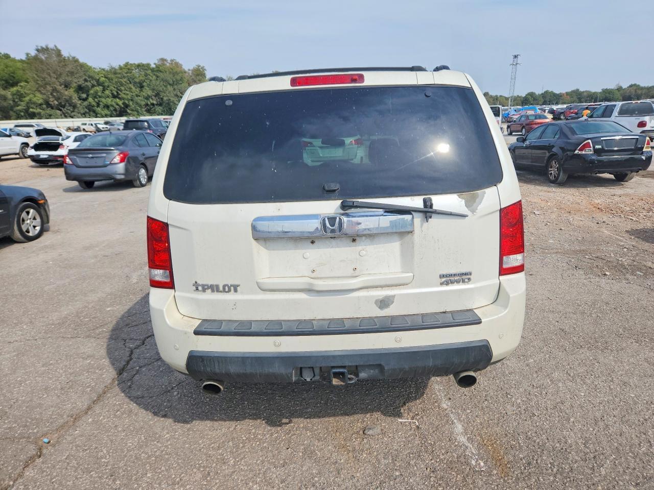 2011 HONDA PILOT TOURING — Фото 6 из 13