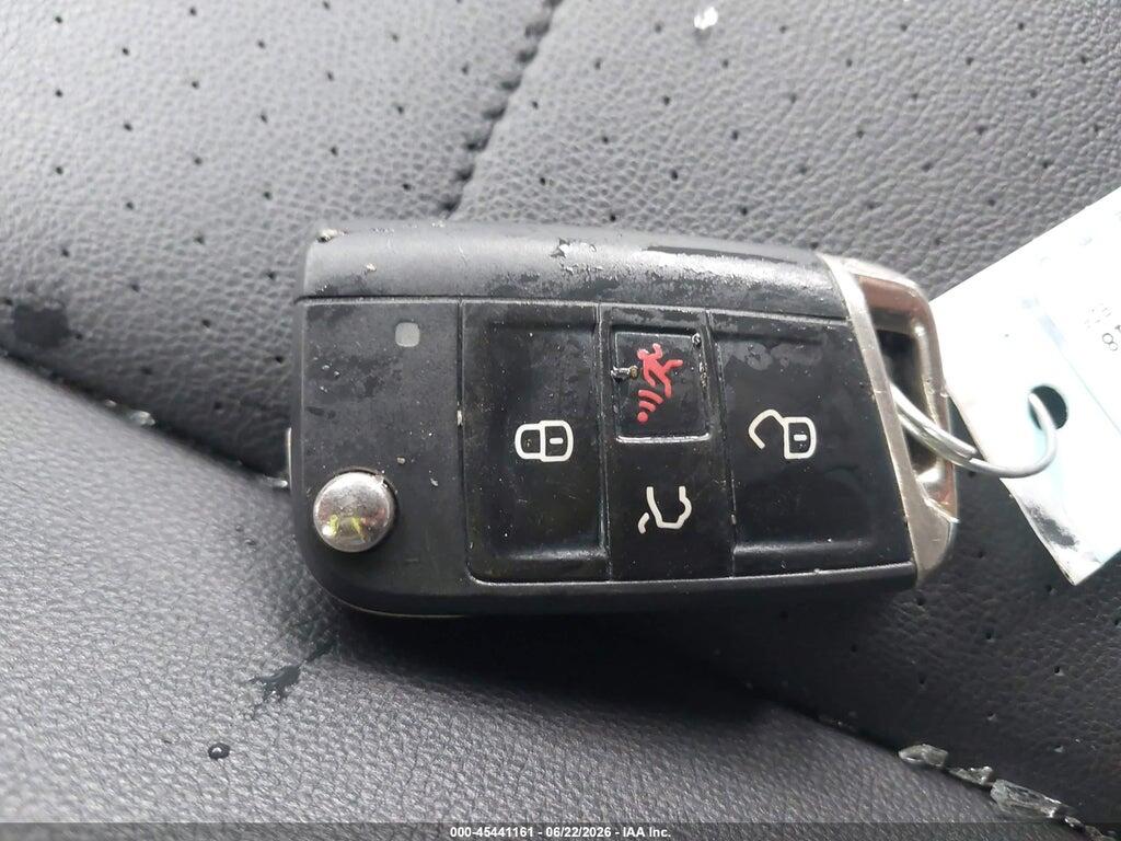 3VV2B7AX4JM167873 2018 VOLKSWAGEN TIGUAN photo no. 11