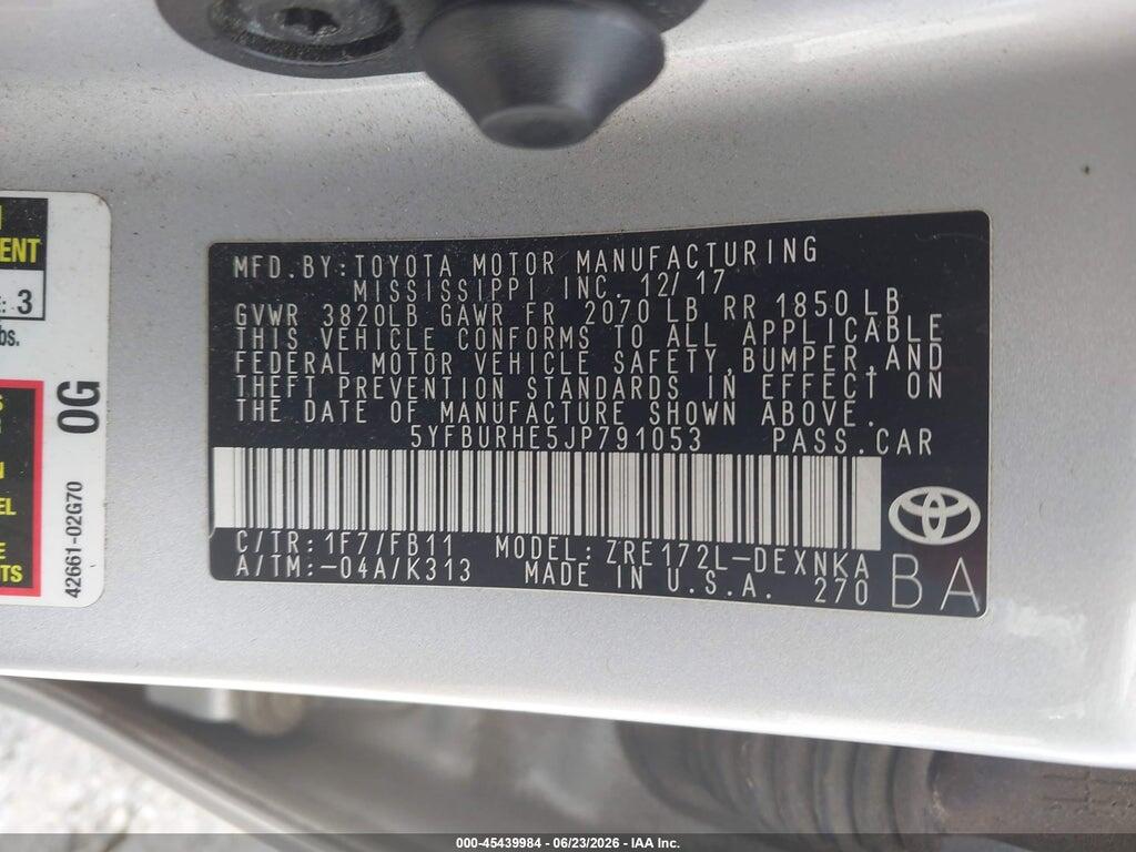 5YFBURHE5JP791053 2018 TOYOTA COROLLA photo no. 9