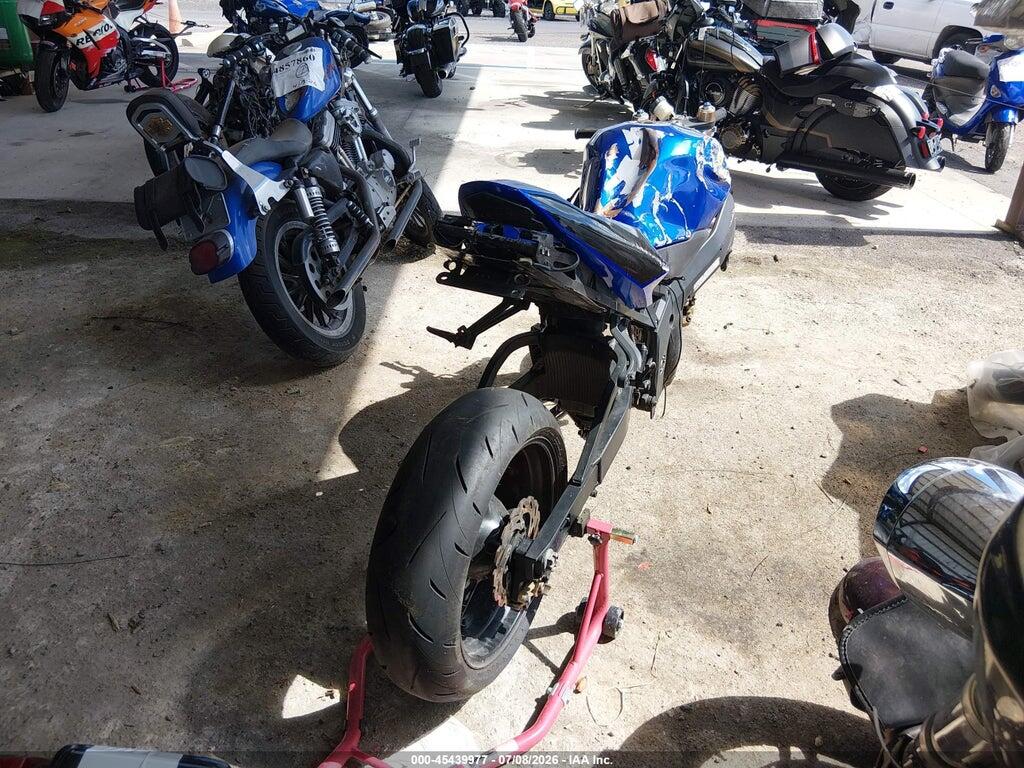 JS1GN7CA252114021 2005 SUZUKI GSX-R600 photo no. 4