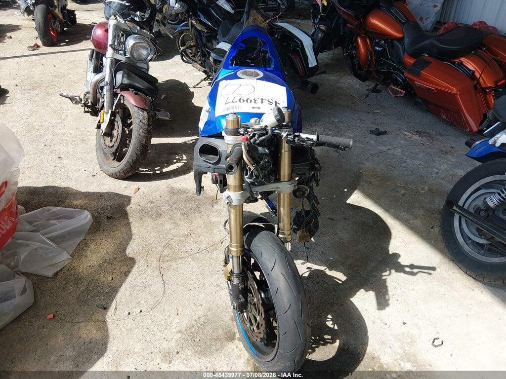 JS1GN7CA252114021 2005 SUZUKI GSX-R600 photo no. 5