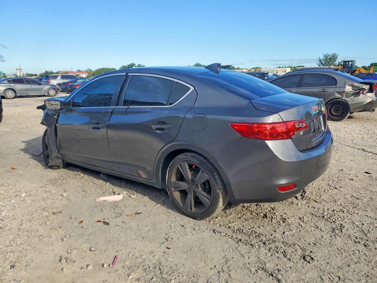 2014 ACURA ILX 20 PREMIUM — Фото 2 из 12