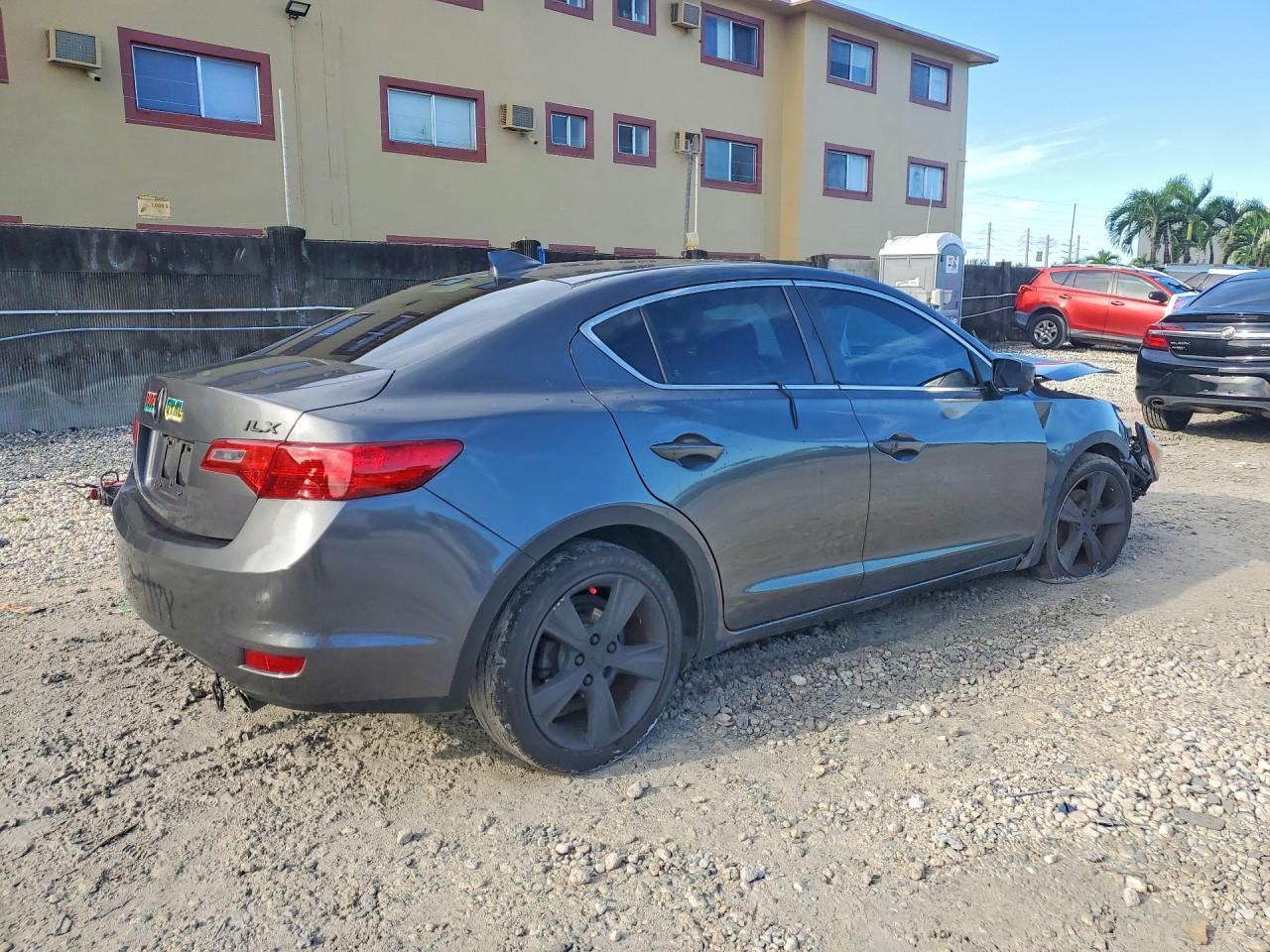 2014 ACURA ILX 20 PREMIUM — Фото 3 из 12