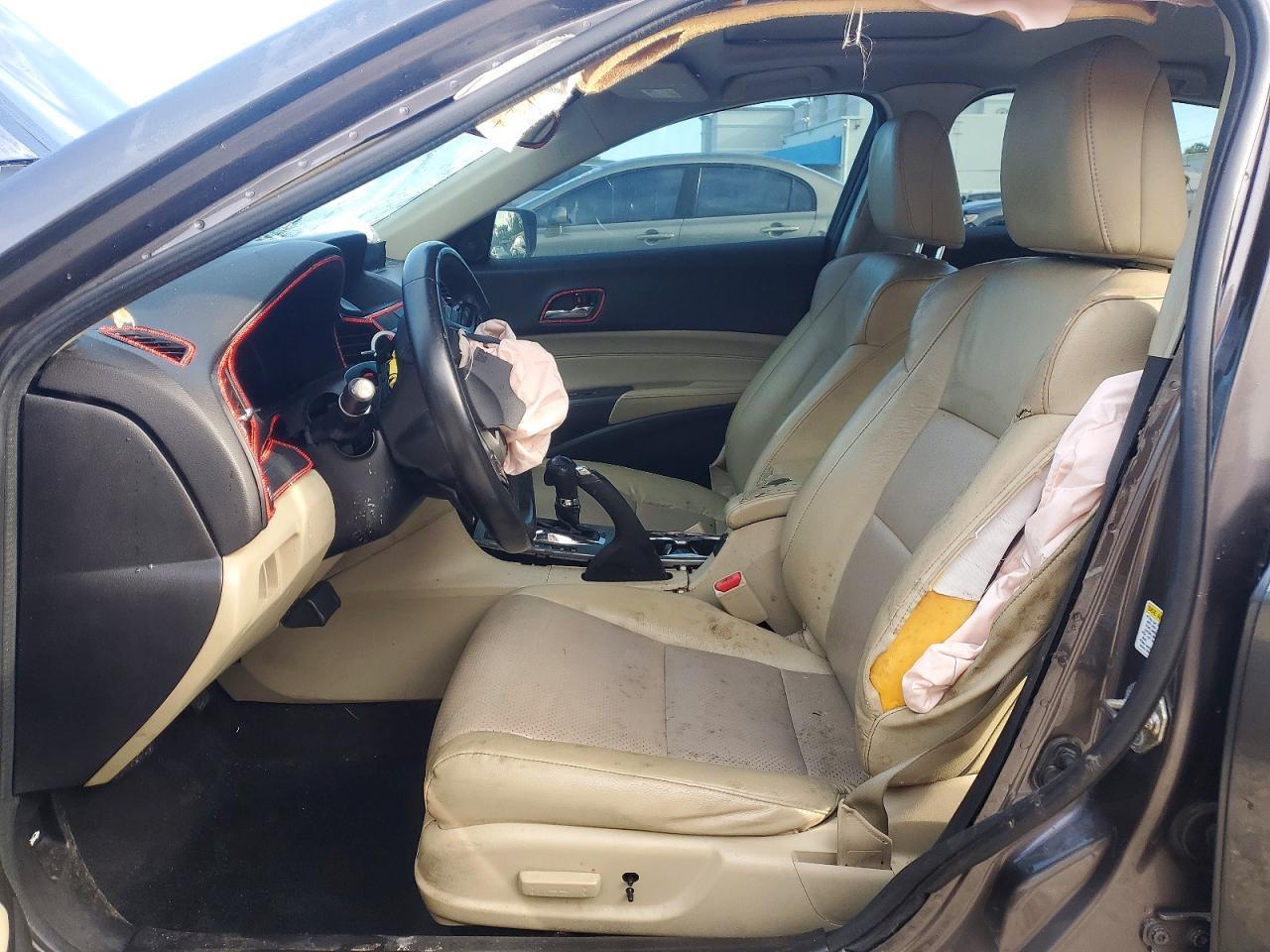 2014 ACURA ILX 20 PREMIUM — Фото 7 из 12