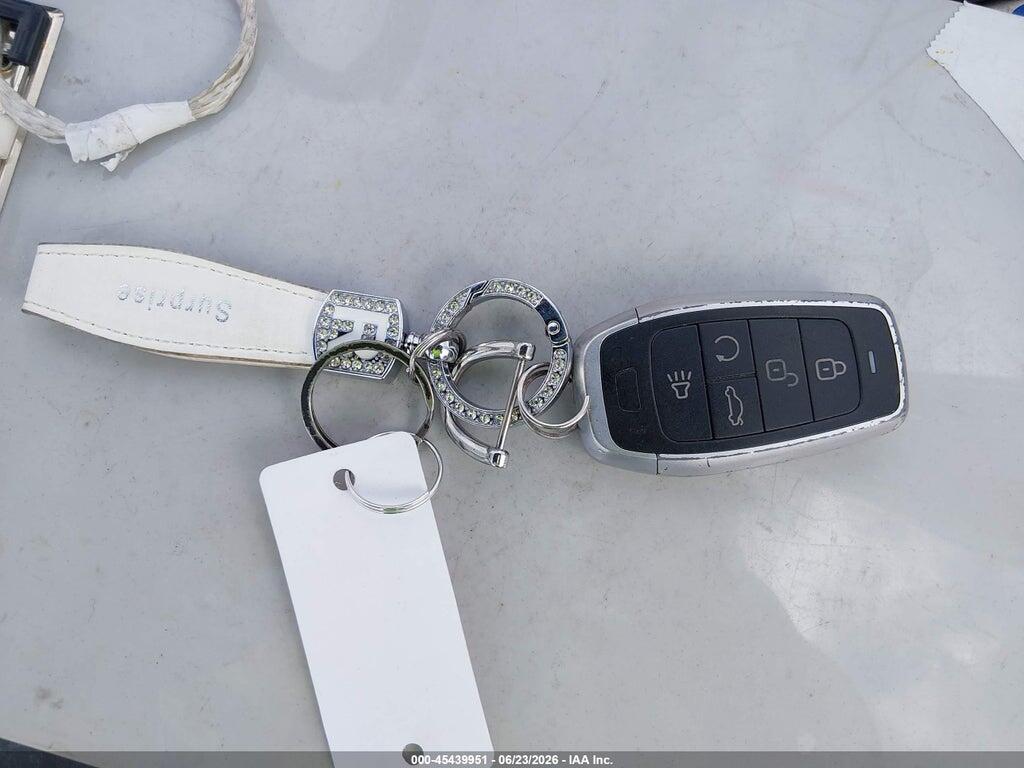 KNDCC3LC9N5502107 2022 KIA NIRO photo no. 11