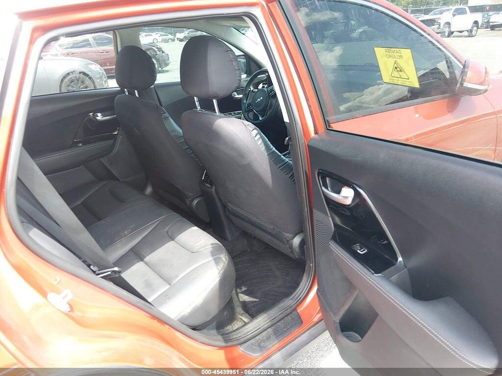 KNDCC3LC9N5502107 2022 KIA NIRO photo no. 8