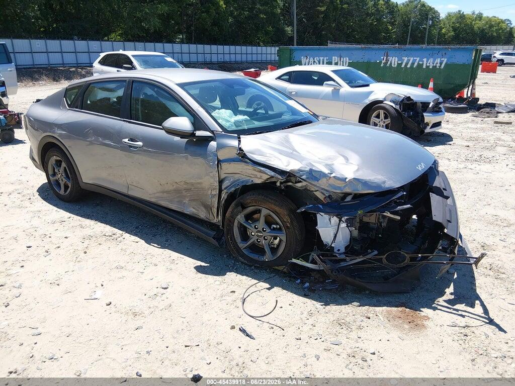 3KPFT4DE5SE177541 2025 KIA K4 photo no. 1