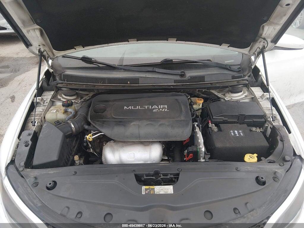 1C3CCCAB7FN695972 2015 CHRYSLER 200 photo no. 10