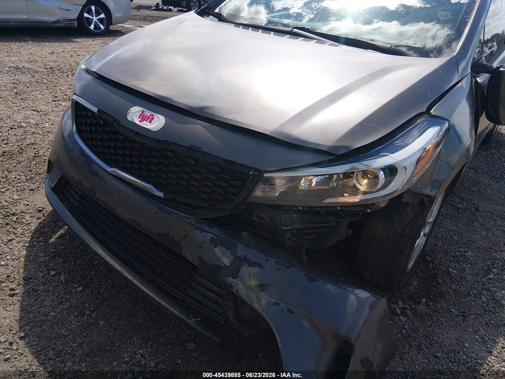 3KPFK4A75HE064996 2017 KIA FORTE photo no. 6