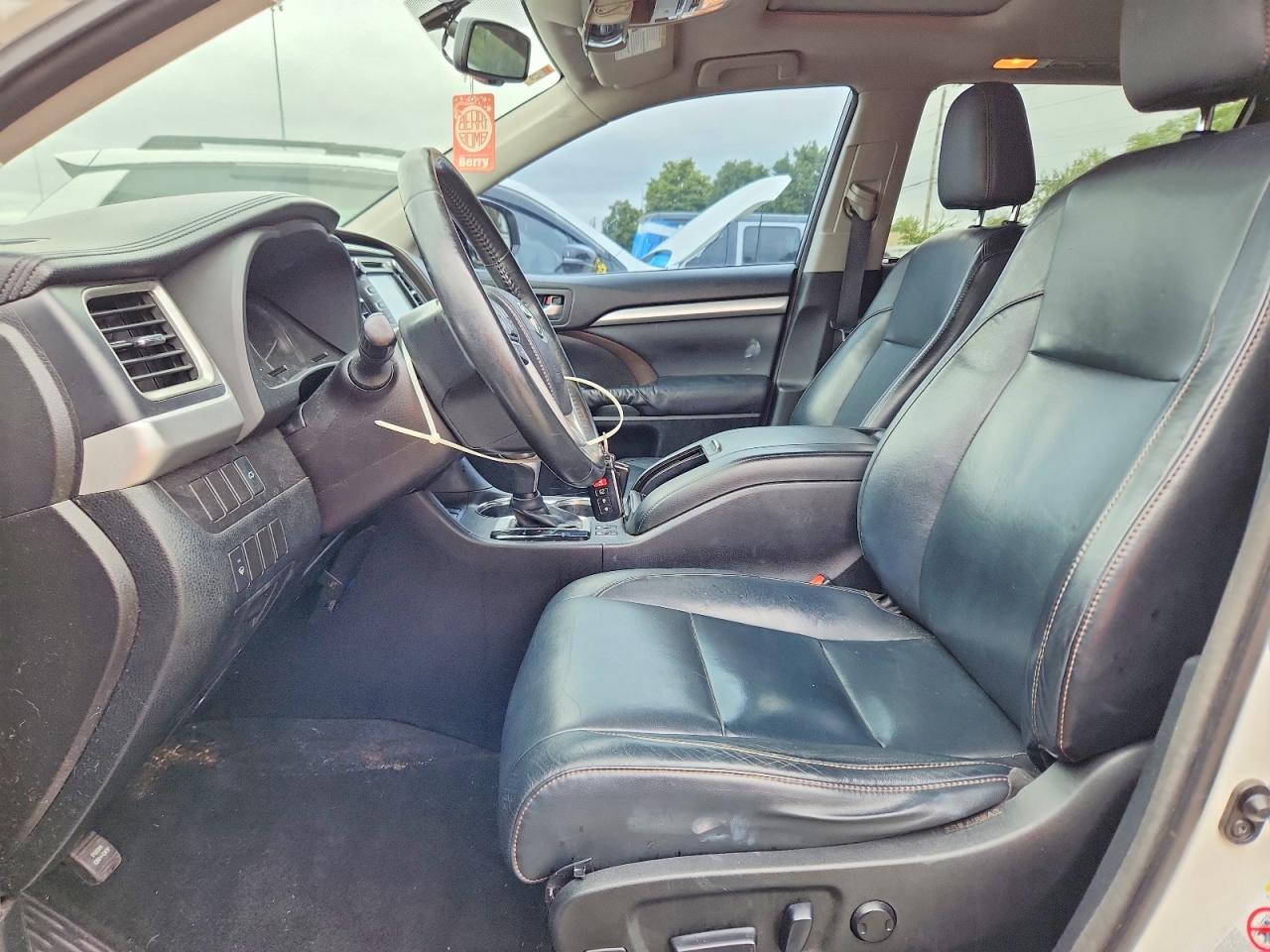 2014 TOYOTA HIGHLANDER XLE — Фото 7 из 13