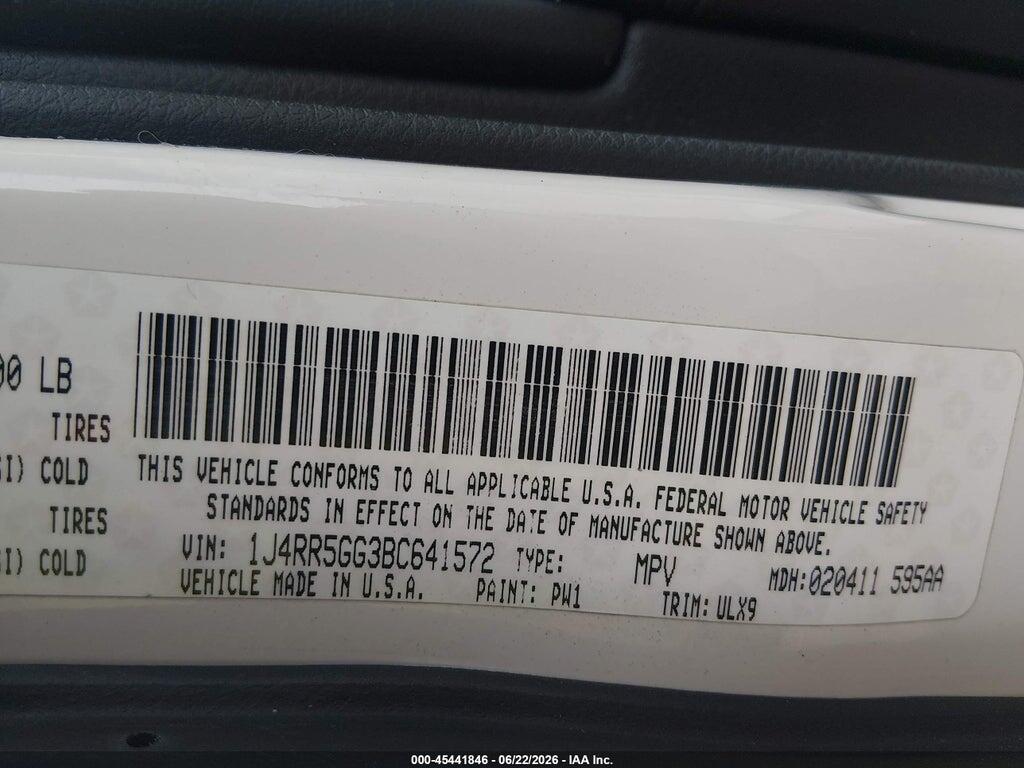 1J4RR5GG3BC641572 2011 JEEP GRAND CHEROKEE photo no. 9