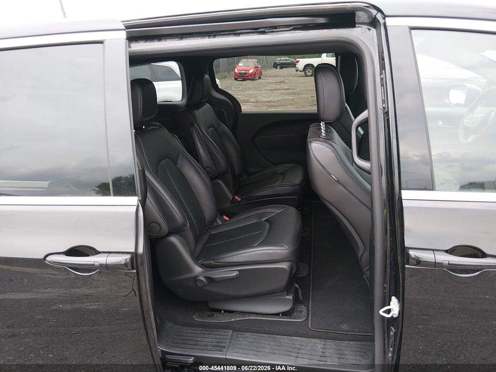 2C4RC1S71SR573786 2025 CHRYSLER PACIFICA HYBRID photo no. 8