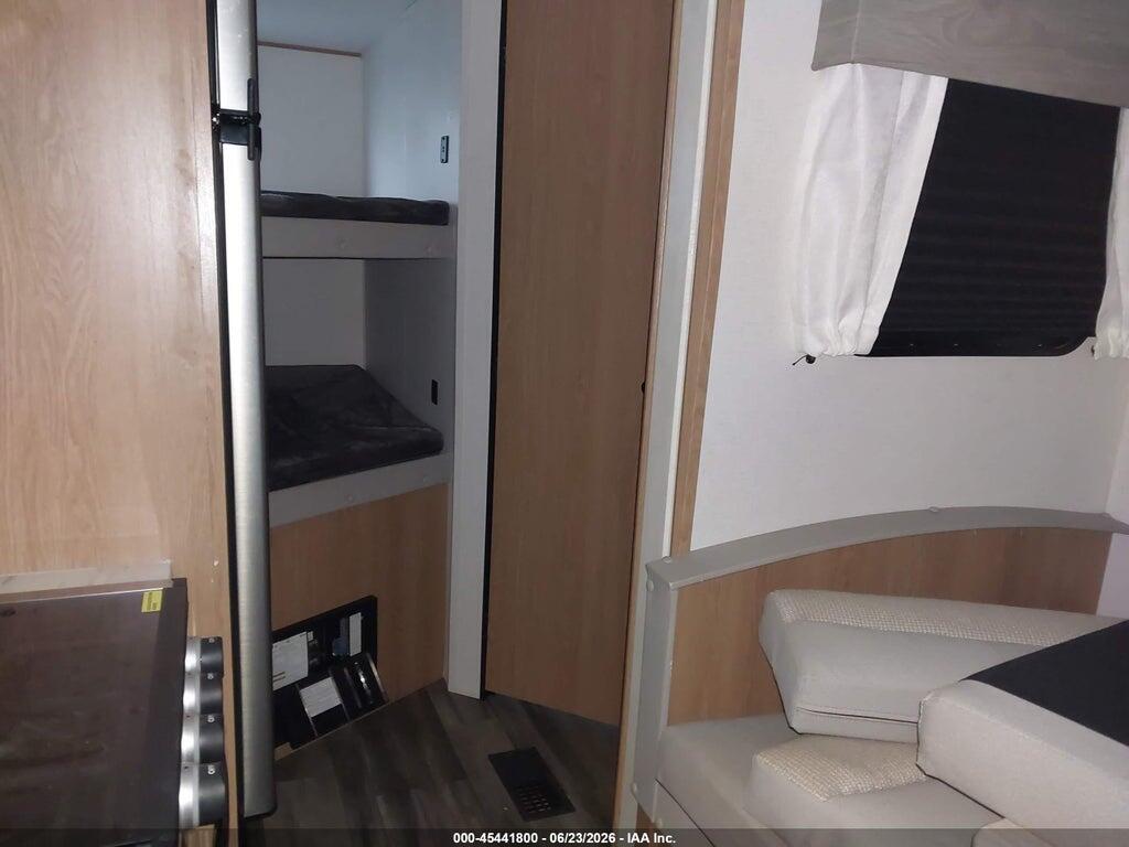 5ZT2AVNB4NB932032 2022 AVENGER TRAVEL TRAILER photo no. 7