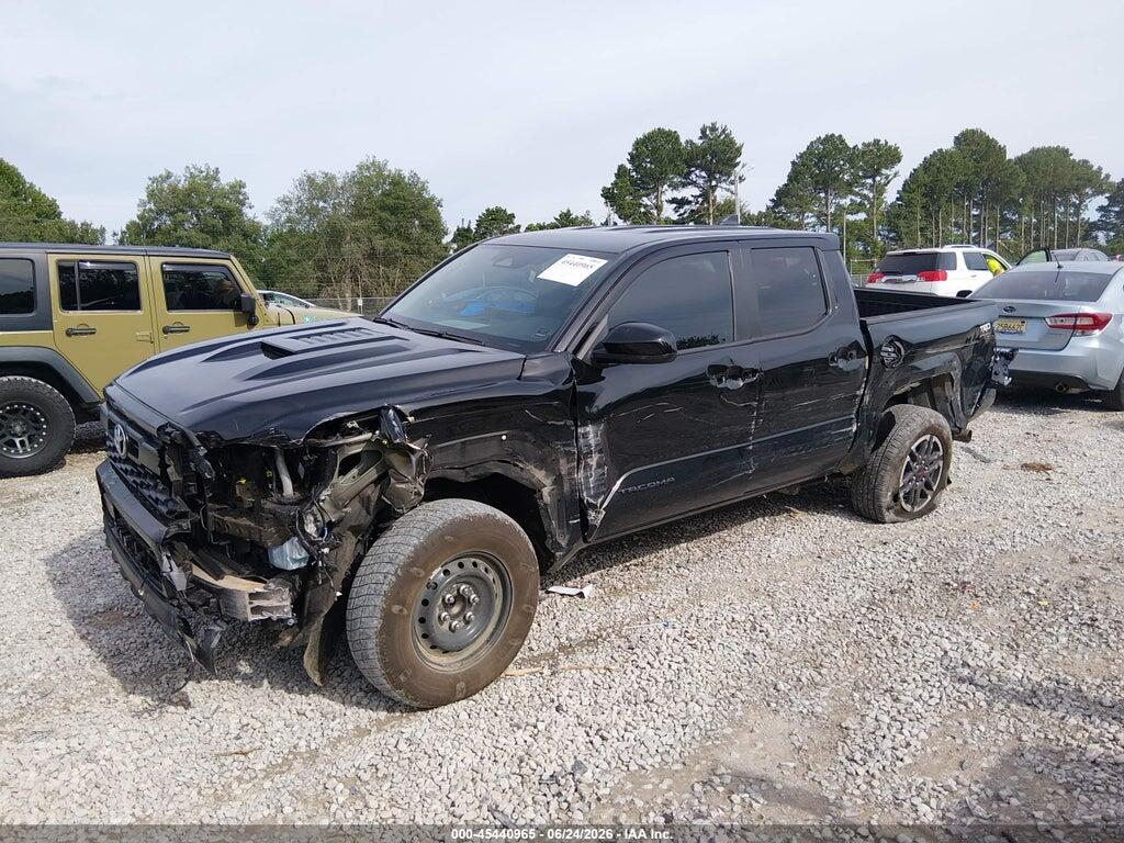 3TYKB5FN8RT010891 2024 TOYOTA TACOMA photo no. 2