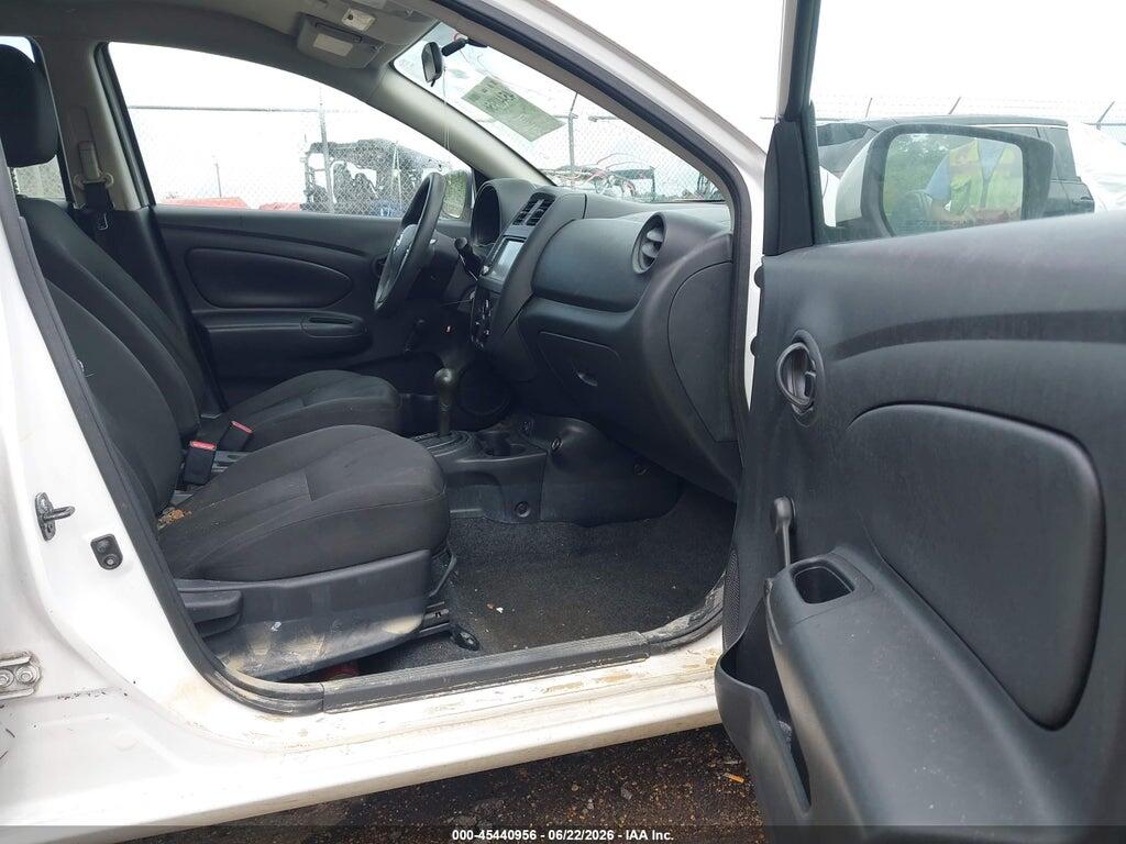 3N1CN7AP0KL811096 2019 NISSAN VERSA photo no. 5