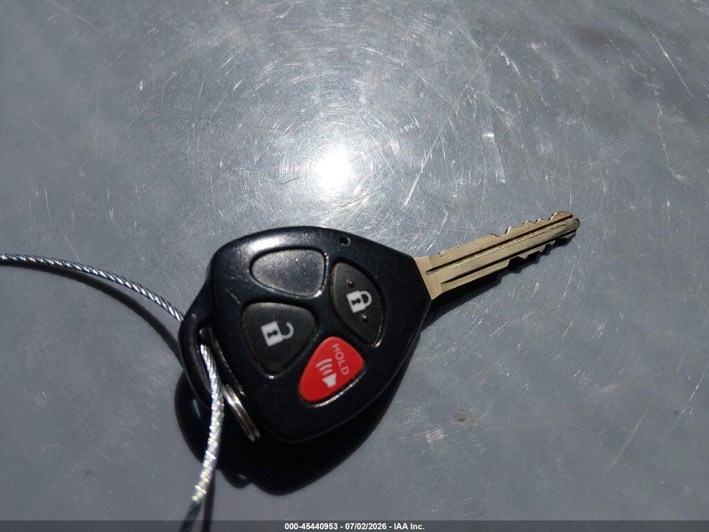 JTDJT4K31A5320541 2010 TOYOTA YARIS photo no. 11