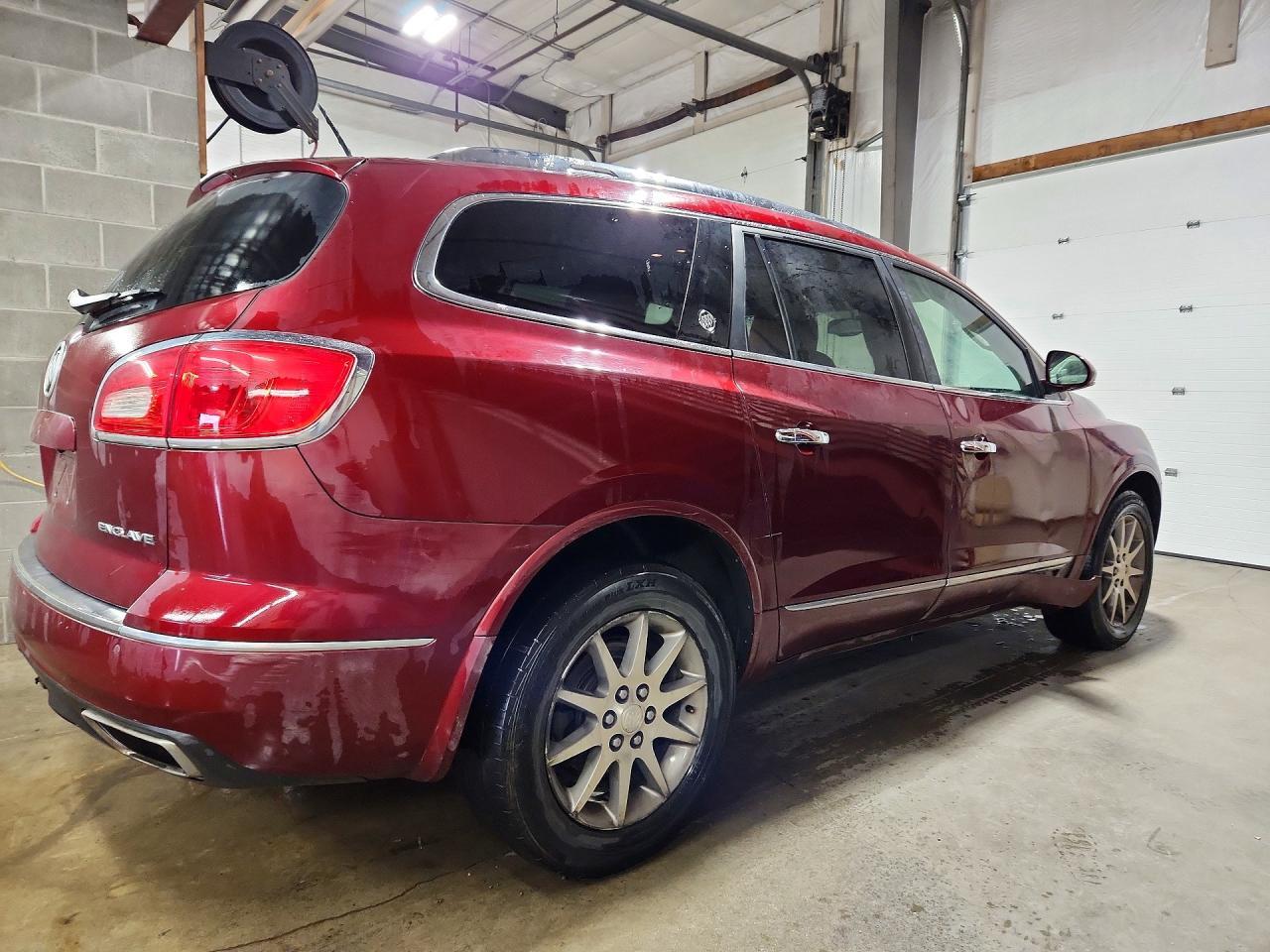2016 BUICK ENCLAVE — Фото 3 из 13